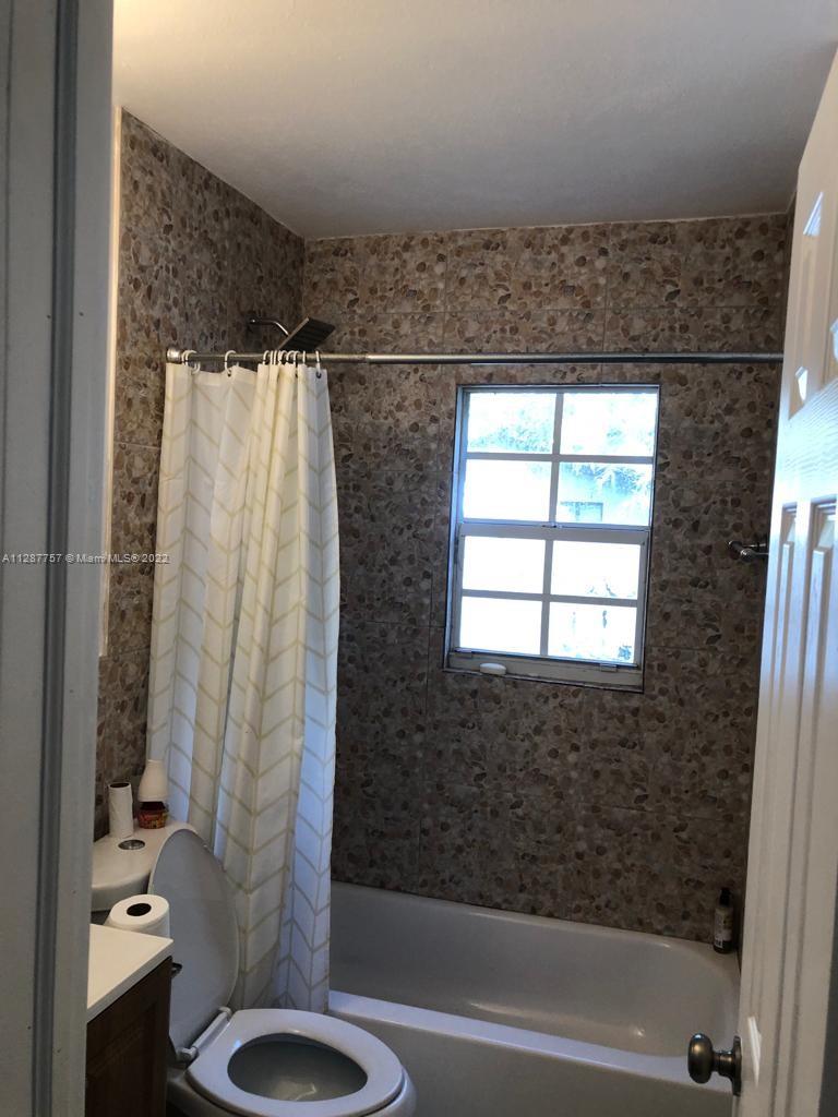 BUENA VISTA HEIGHTS EXTEN - Residential Lease