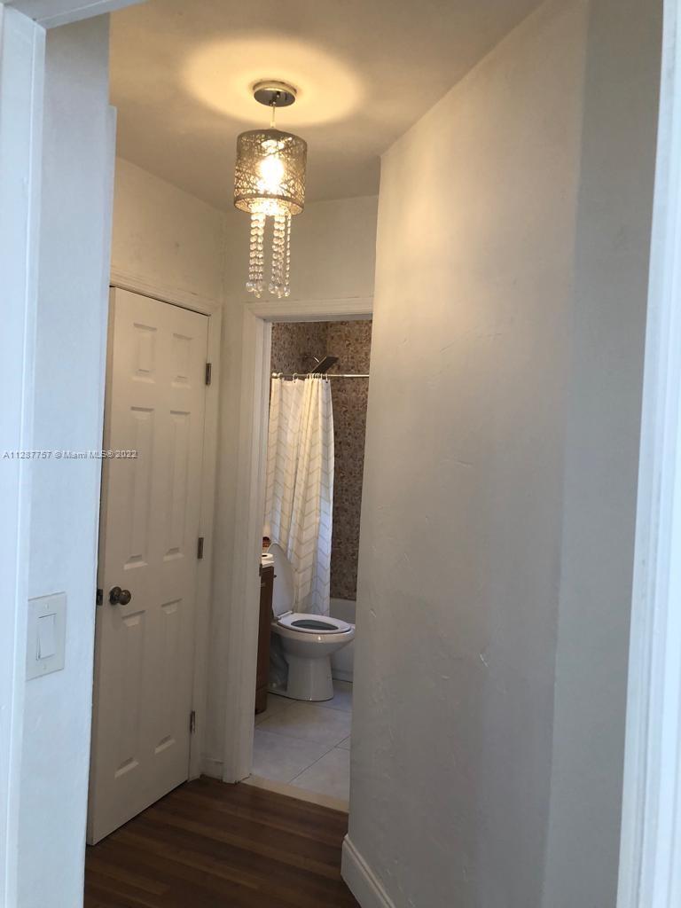 BUENA VISTA HEIGHTS EXTEN - Residential Lease