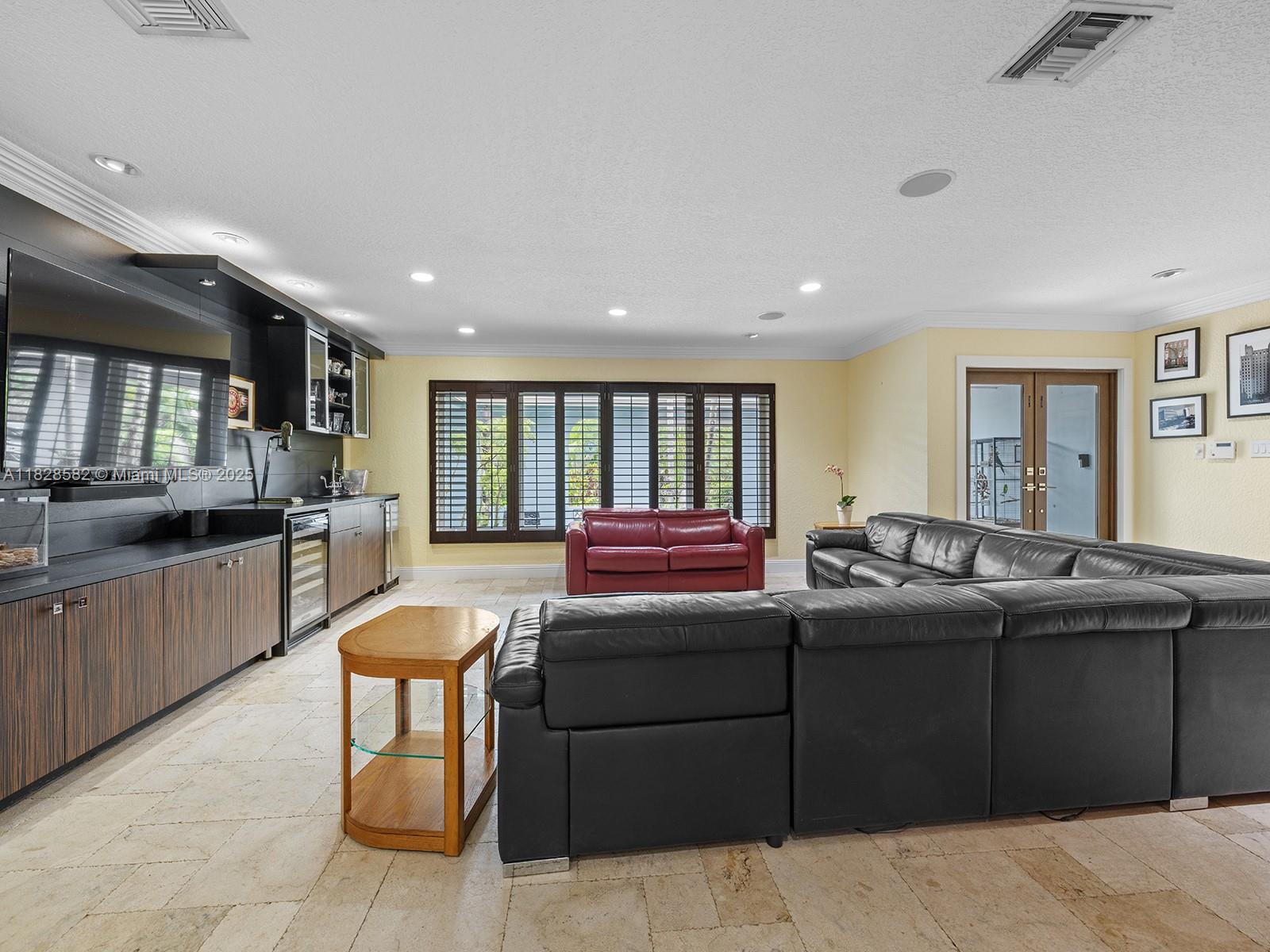 6005 SW 135th Ter