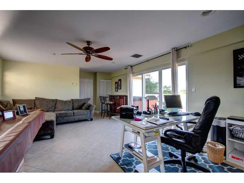 PROGRESSO 2-18 D - Residential Lease