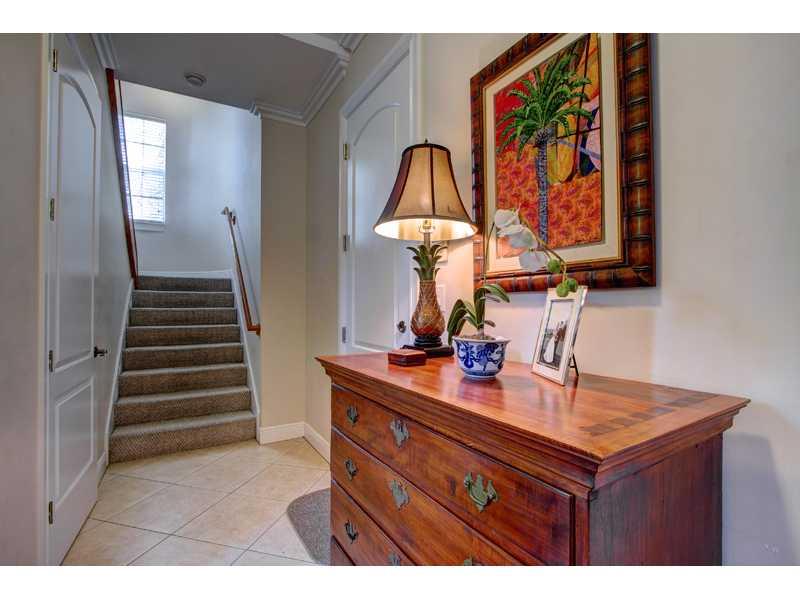 PROGRESSO 2-18 D - Residential Lease