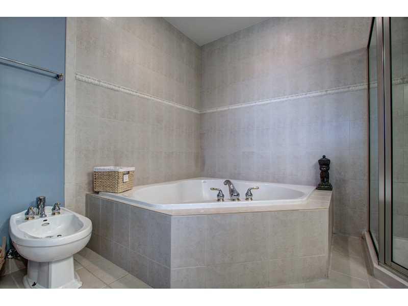 PROGRESSO 2-18 D - Residential Lease