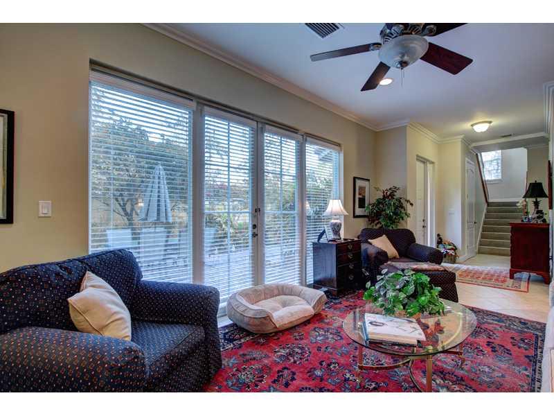 PROGRESSO 2-18 D - Residential Lease