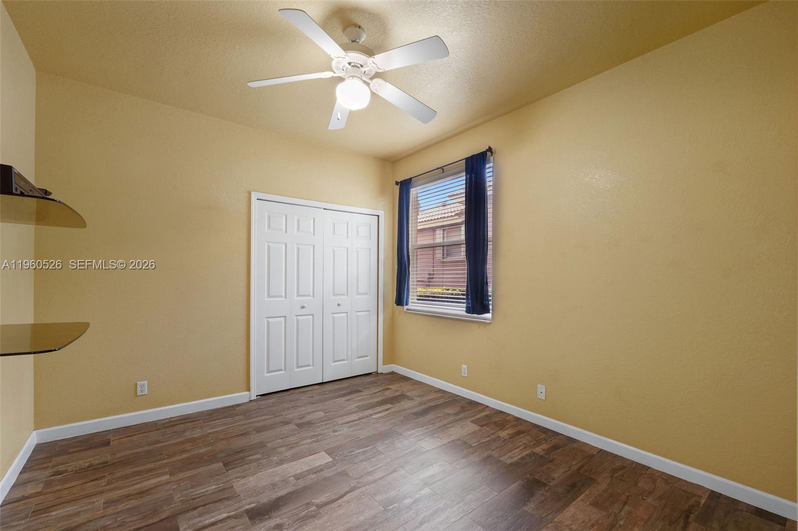 SUNSET LAKES PLAT ONE - Residential