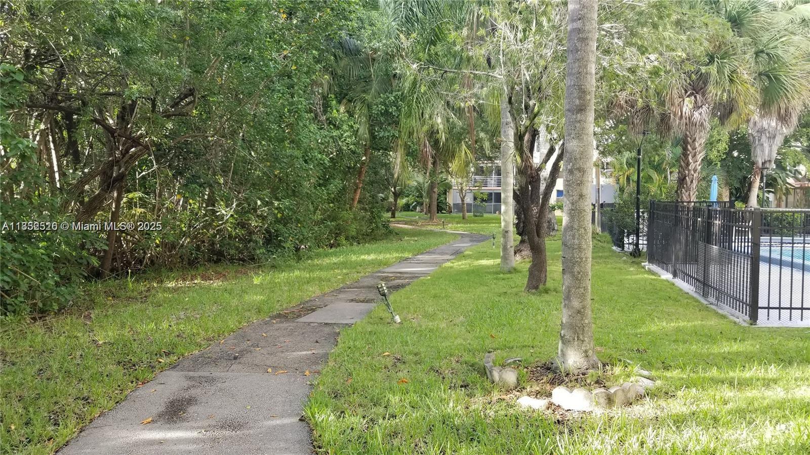 GREYNOLDS PARK CLUB CONDO - Residential