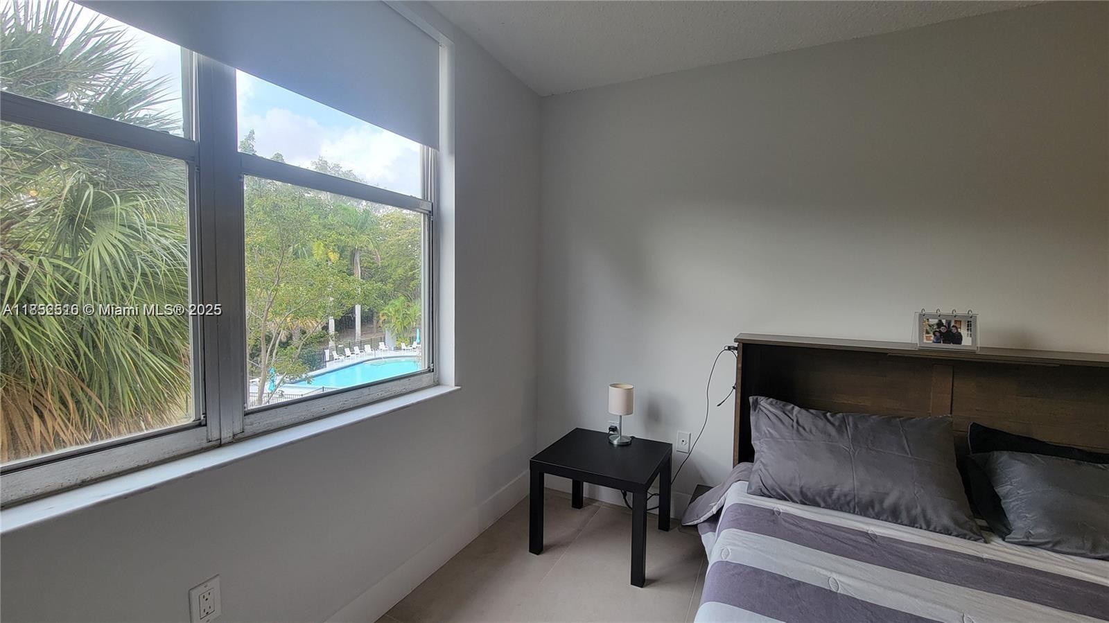 GREYNOLDS PARK CLUB CONDO - Residential