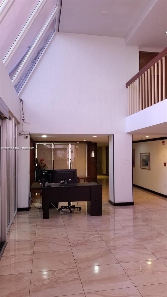 GREYNOLDS PARK CLUB CONDO - Residential