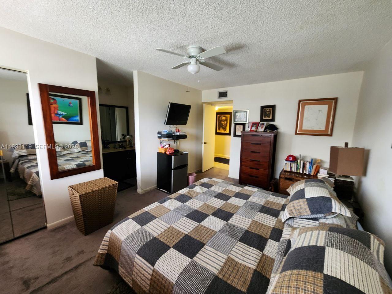 SHADYWOOD VILLAS - Residential