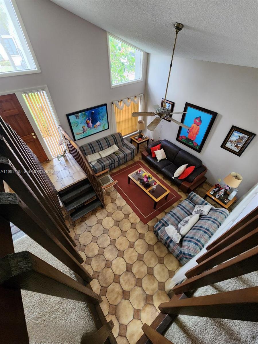 SHADYWOOD VILLAS - Residential