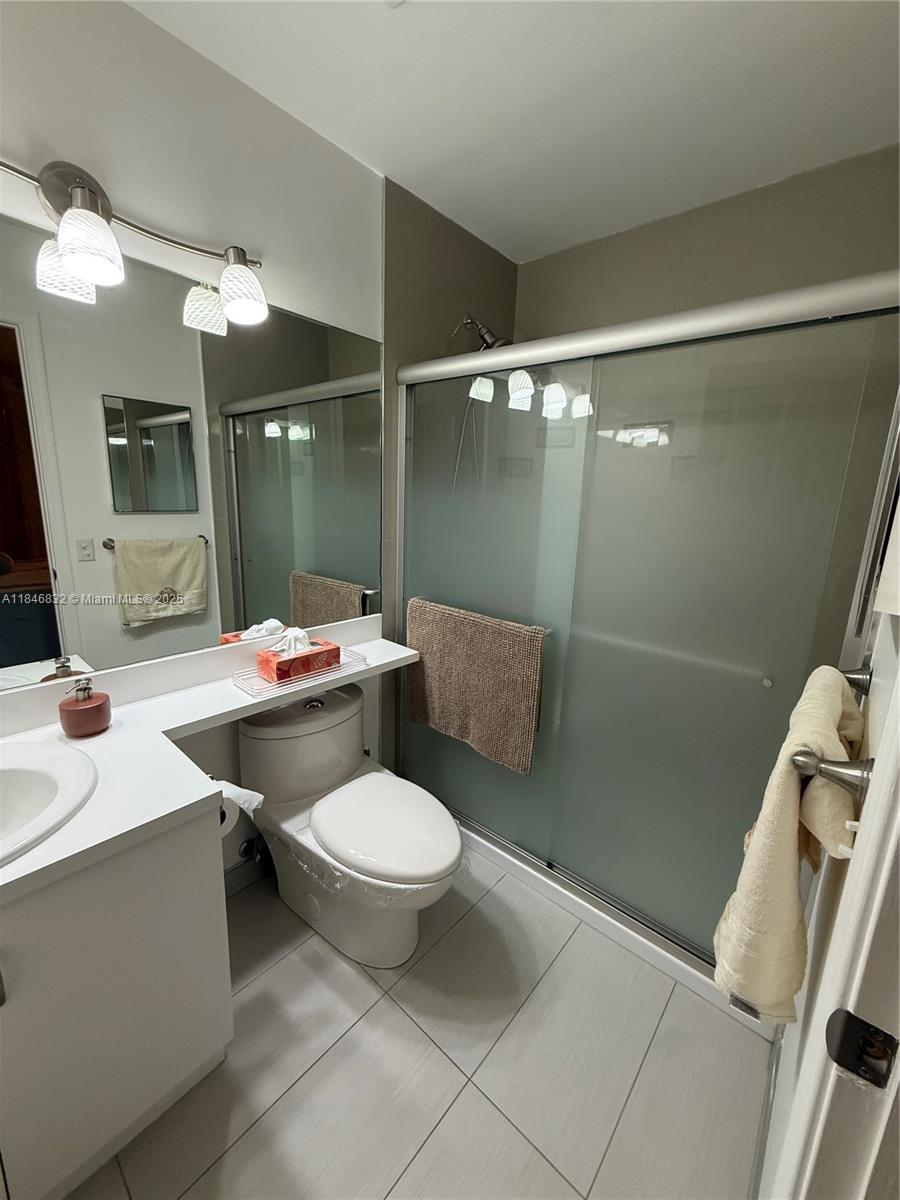 WATERSIDE VILLAGE OF PALM - Residential