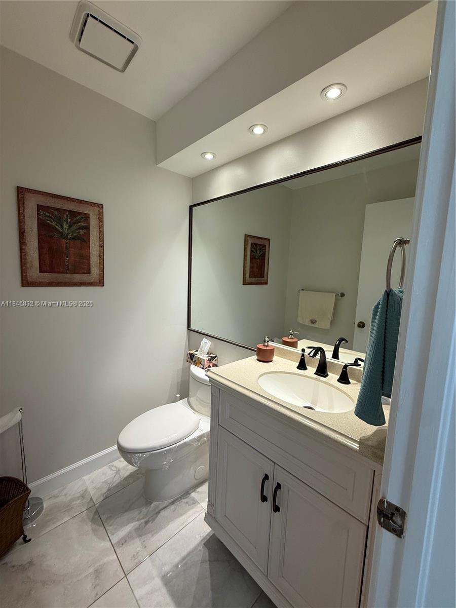 WATERSIDE VILLAGE OF PALM - Residential