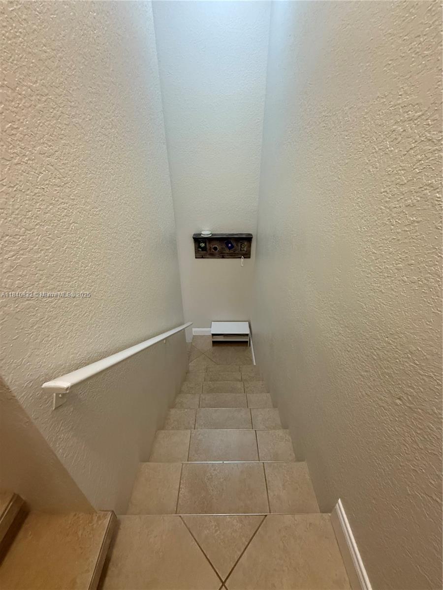 WATERSIDE VILLAGE OF PALM - Residential