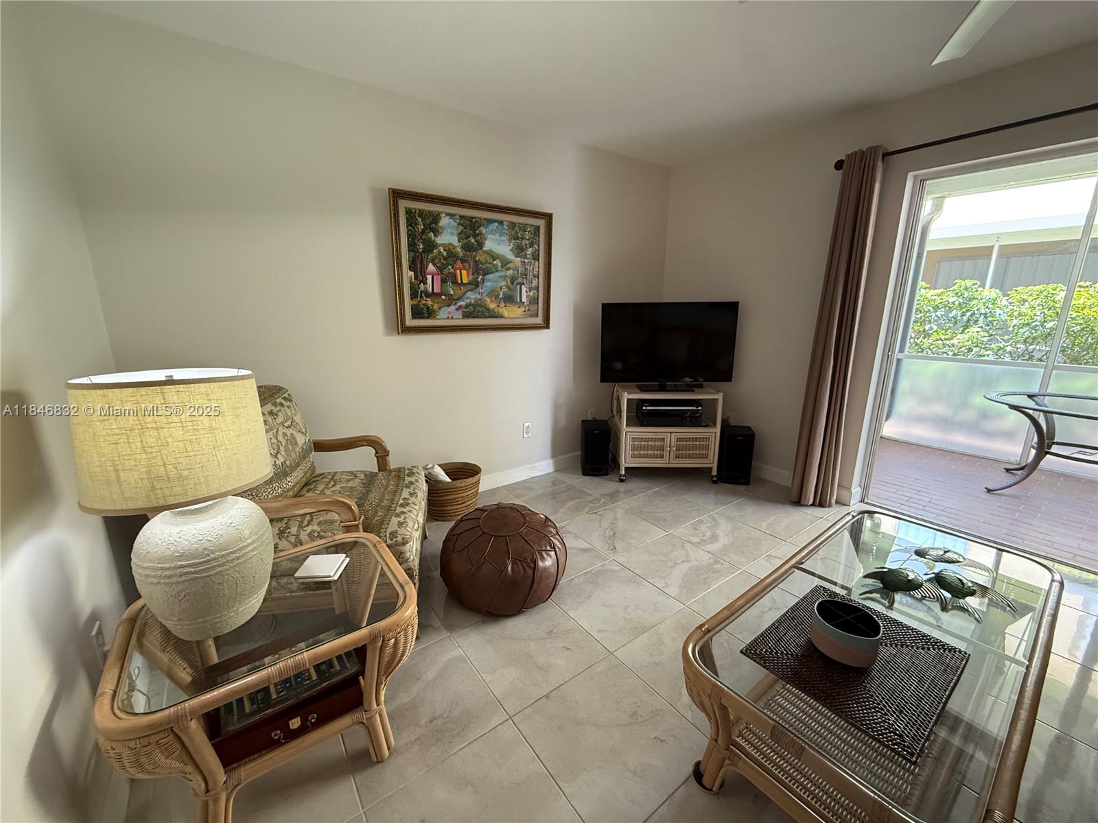 WATERSIDE VILLAGE OF PALM - Residential