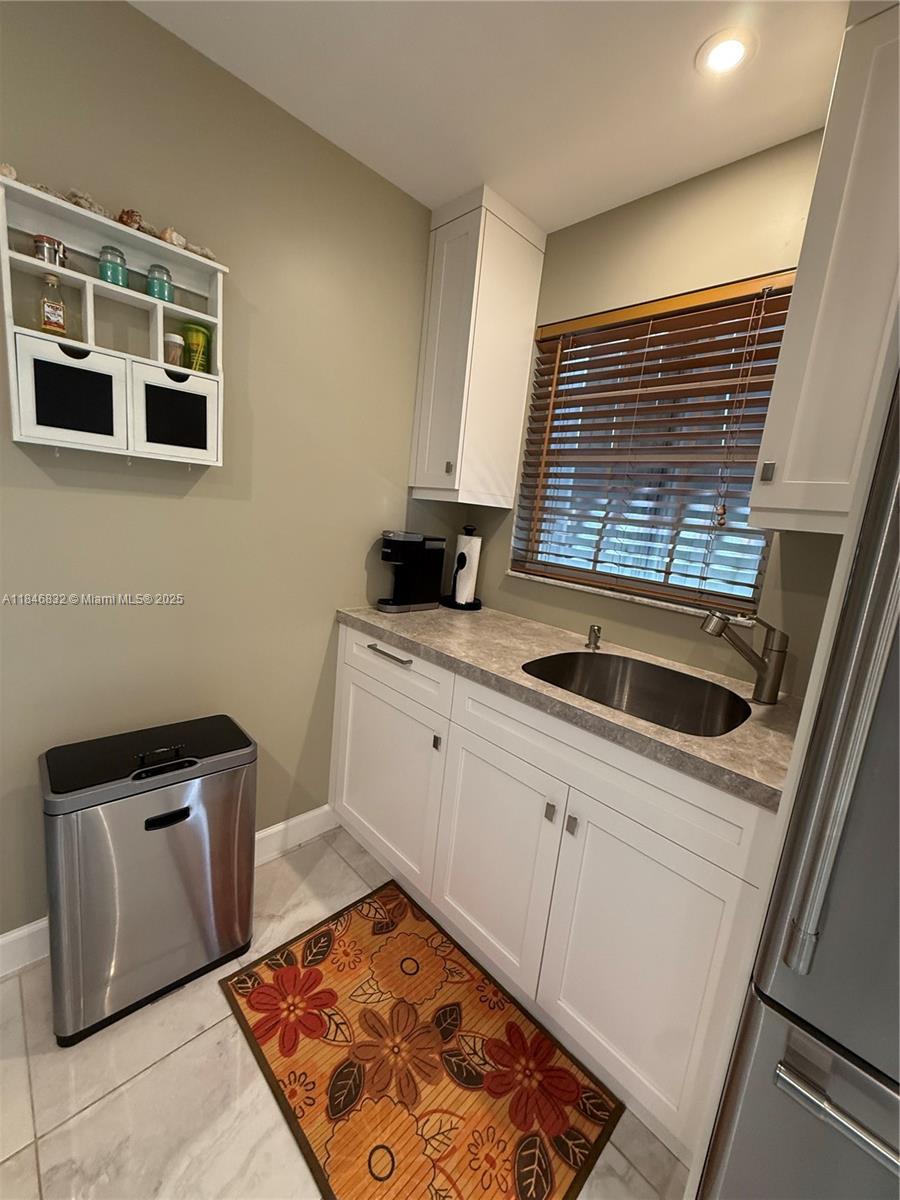 View photos, virtual tours, details... 417 Waterside Dr