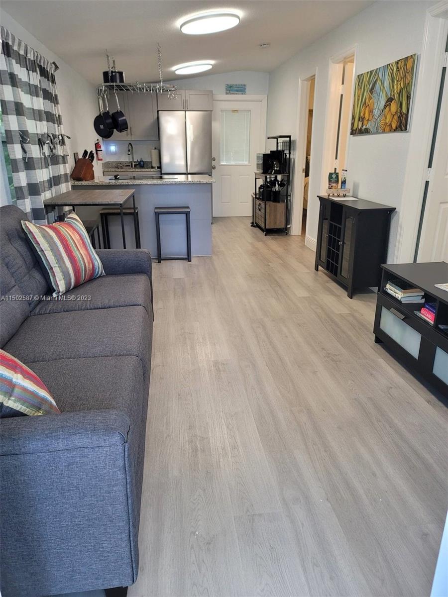 HARRIS OCEAN PARK ESTATES - Residential