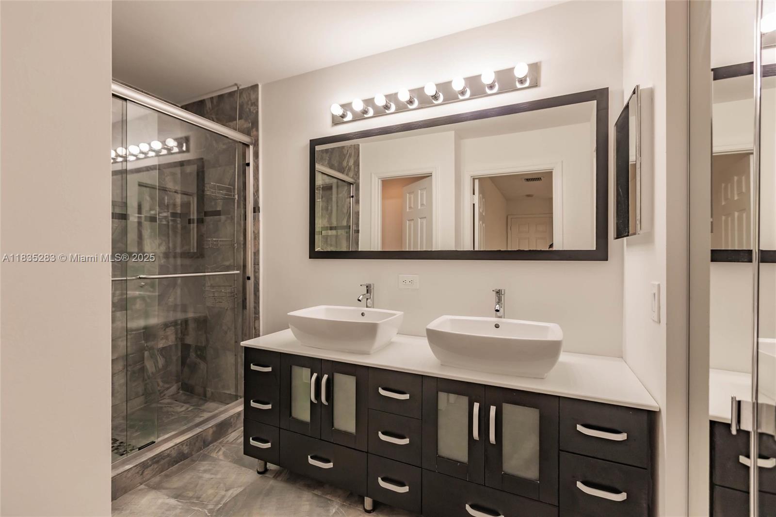 SECTOR 2-PARCELS 21A 25 2 - Residential