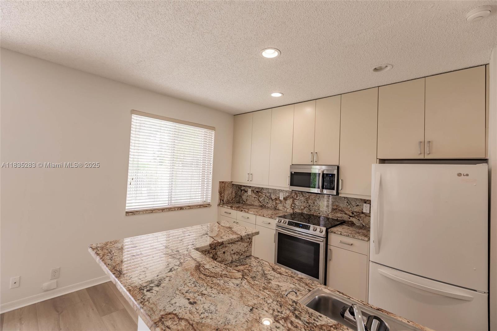 SECTOR 2-PARCELS 21A 25 2 - Residential