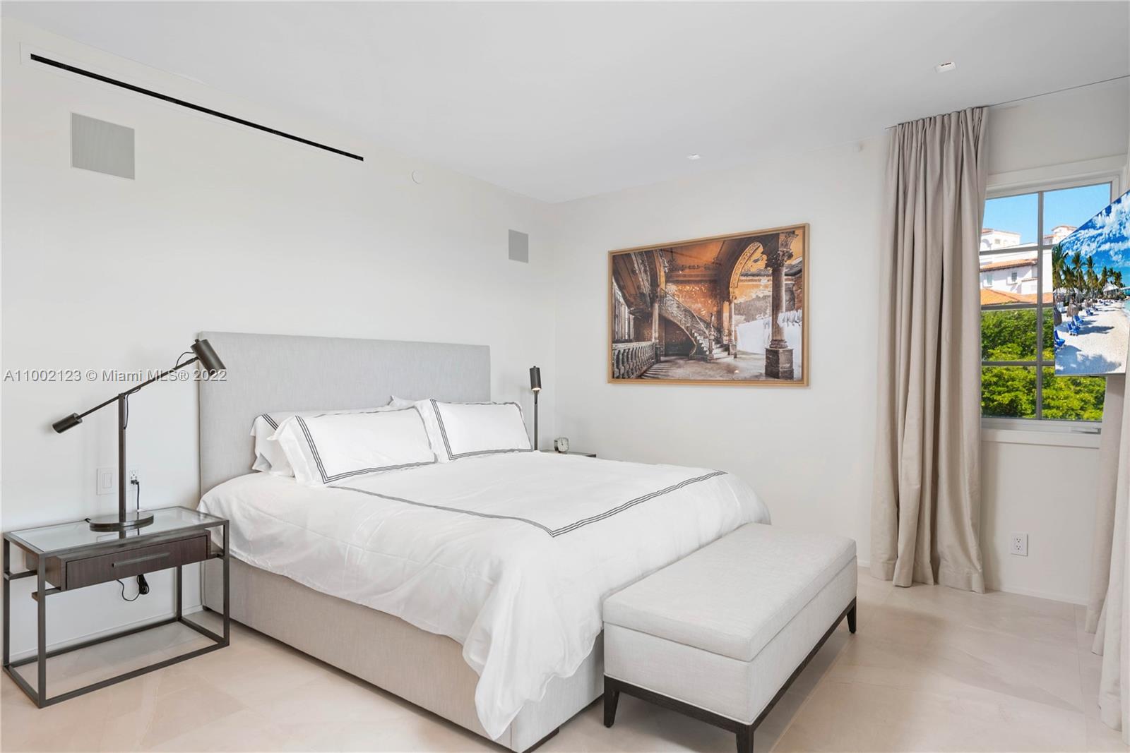 SEASIDE CONDO - Residential Lease