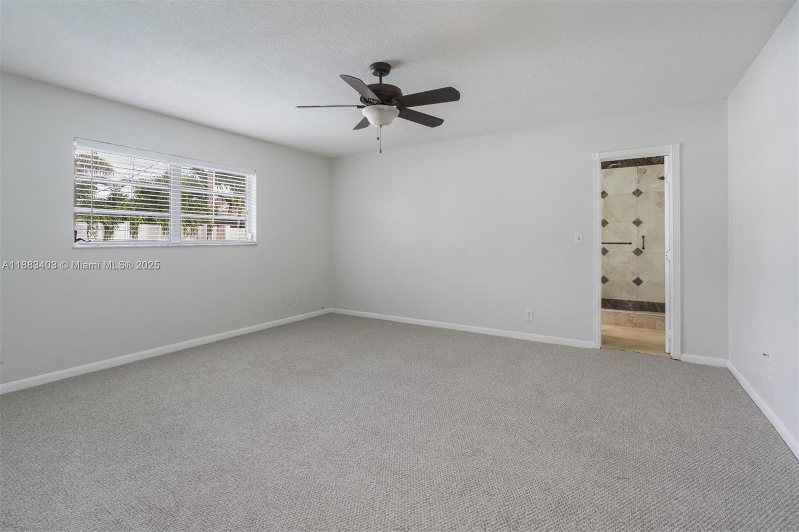 CORAL RIDGE COUNTRY CLUB - Residential