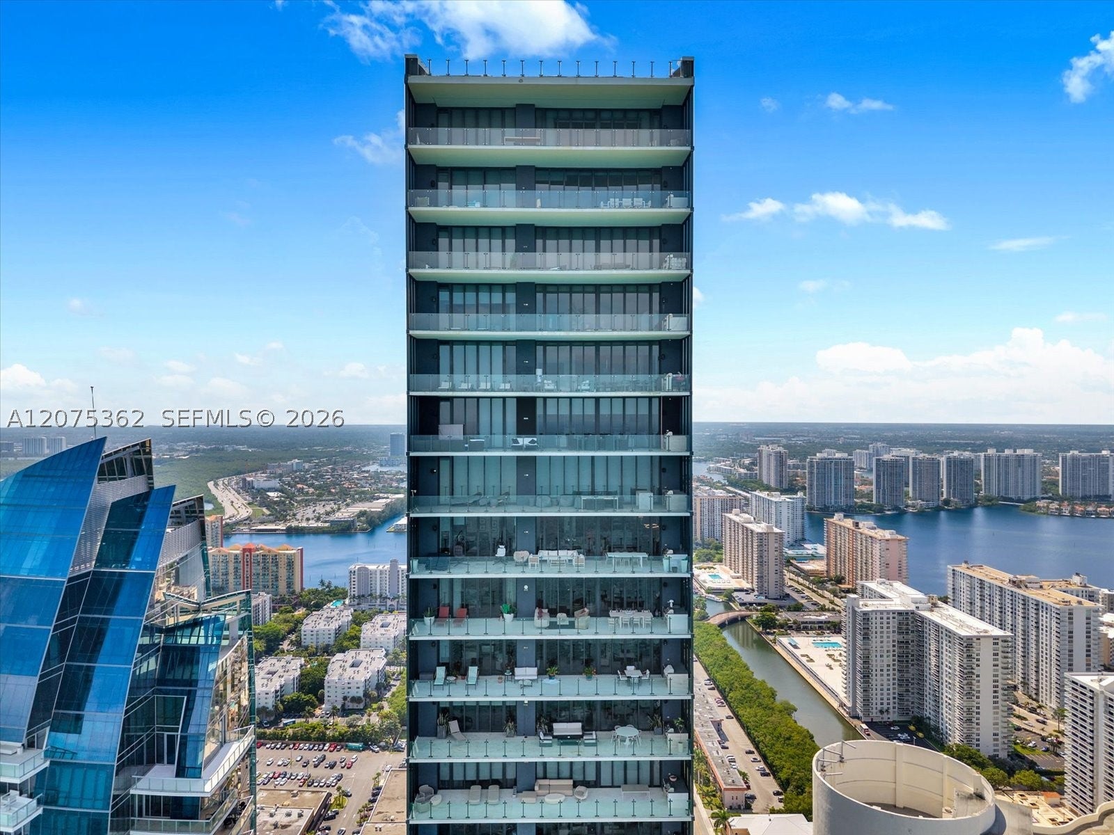 17141 Collins Ave 4201