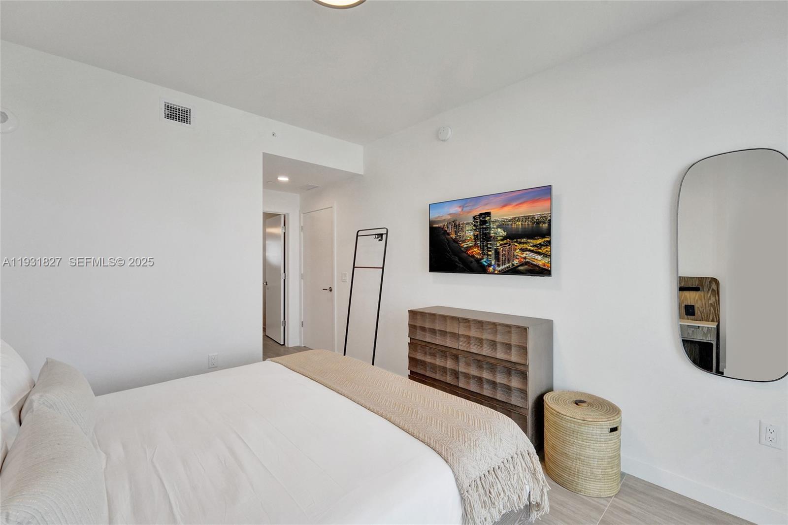 72 Park Condo - Residential Lease