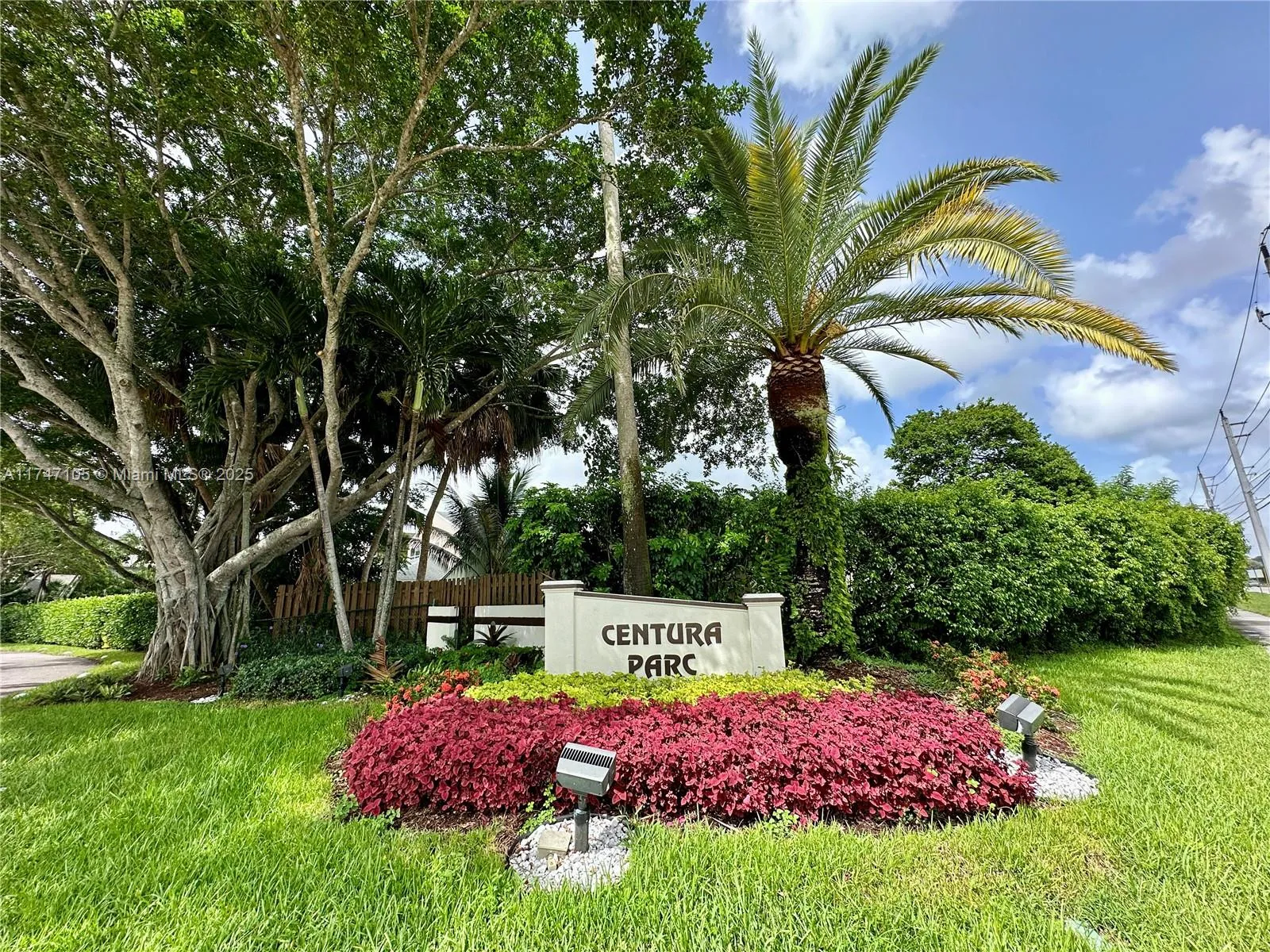 Coconut Creek, Florida 33066, United States, 3 Bedrooms Bedrooms, ,3 BathroomsBathrooms,Residential,Active,318