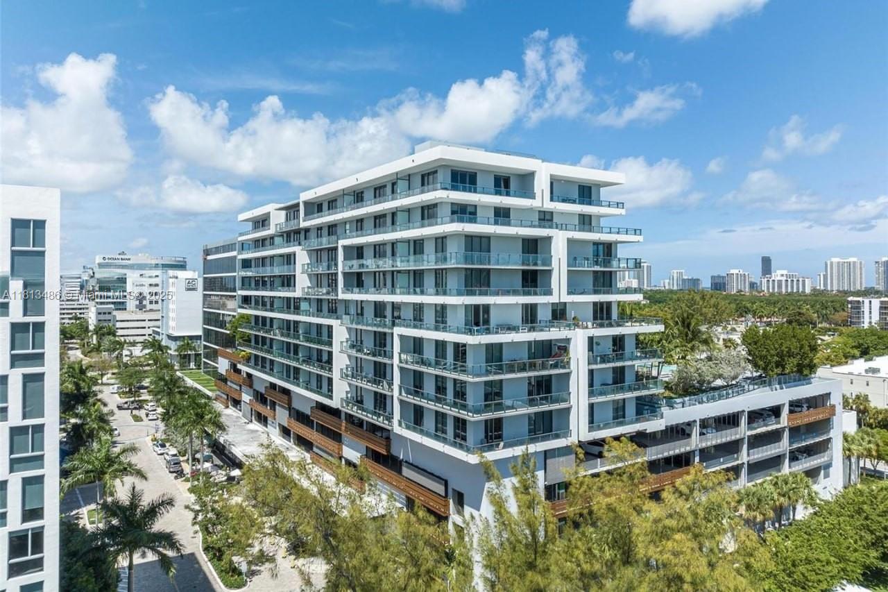 AVENTURA PARKSQUARE RESID - Residential