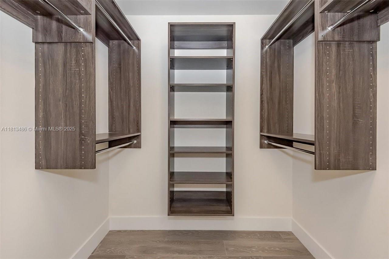 AVENTURA PARKSQUARE RESID - Residential