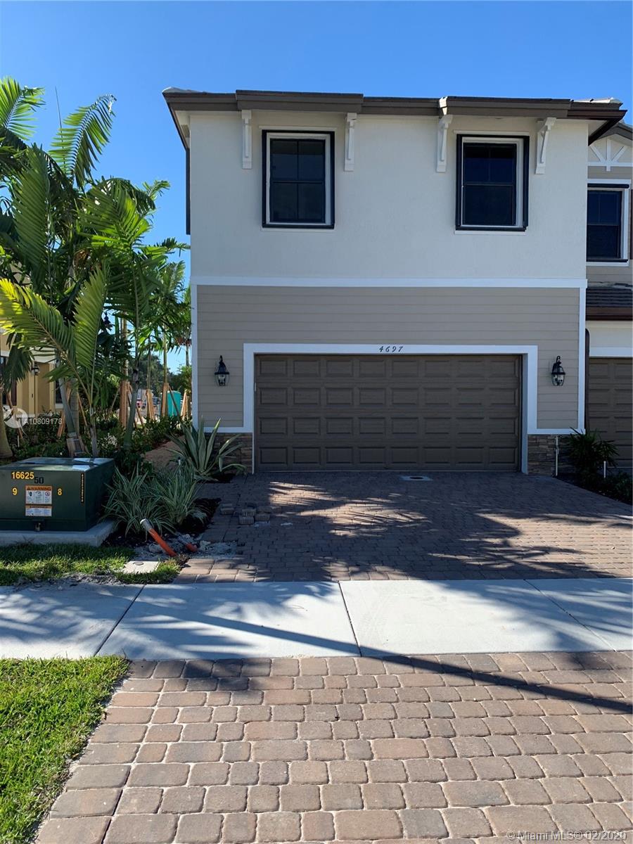 Palomino Lake - Residential Lease