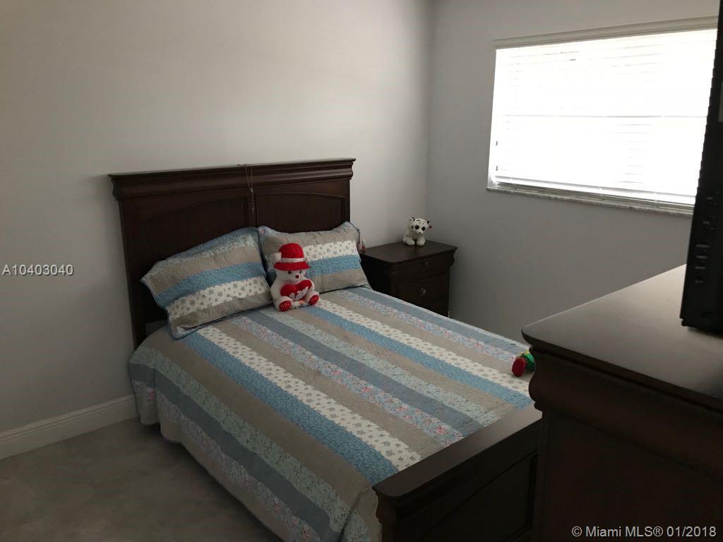 GREENGLADES CONDO NO 8 BL - Residential Lease