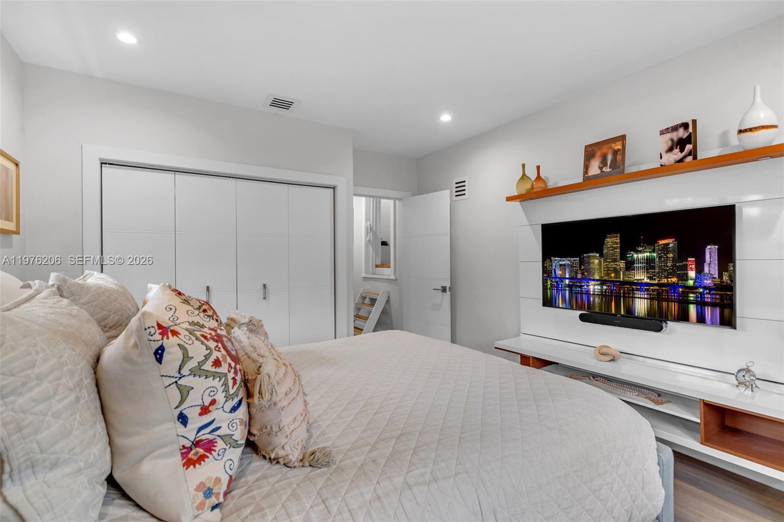 BEACH VIEW ADDN - Residential