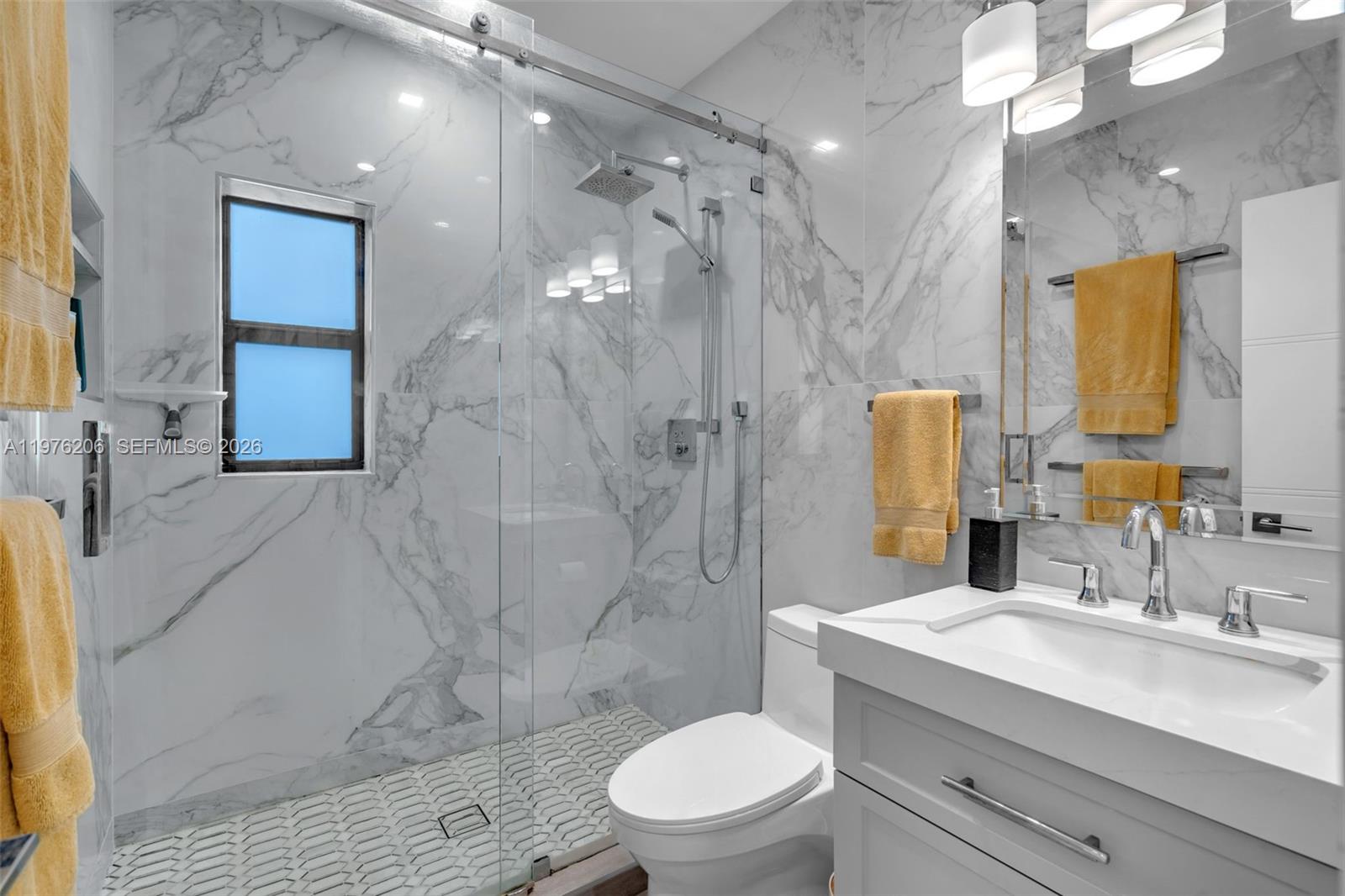 BEACH VIEW ADDN - Residential