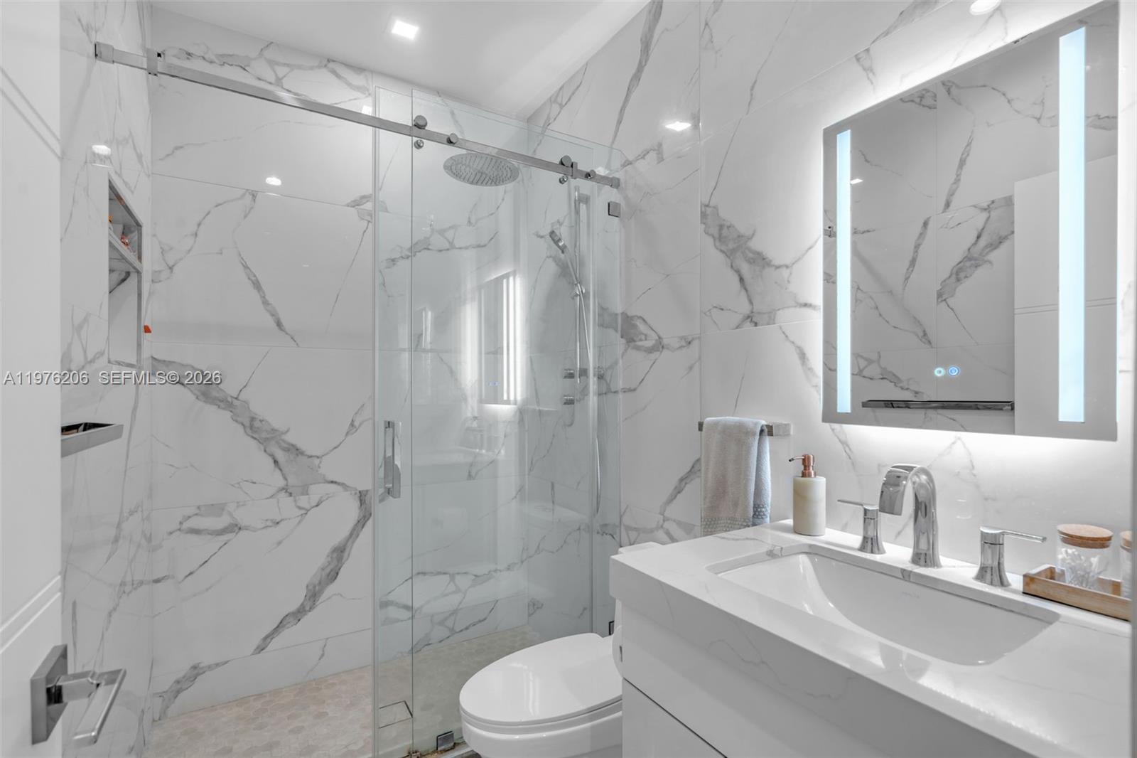 BEACH VIEW ADDN - Residential