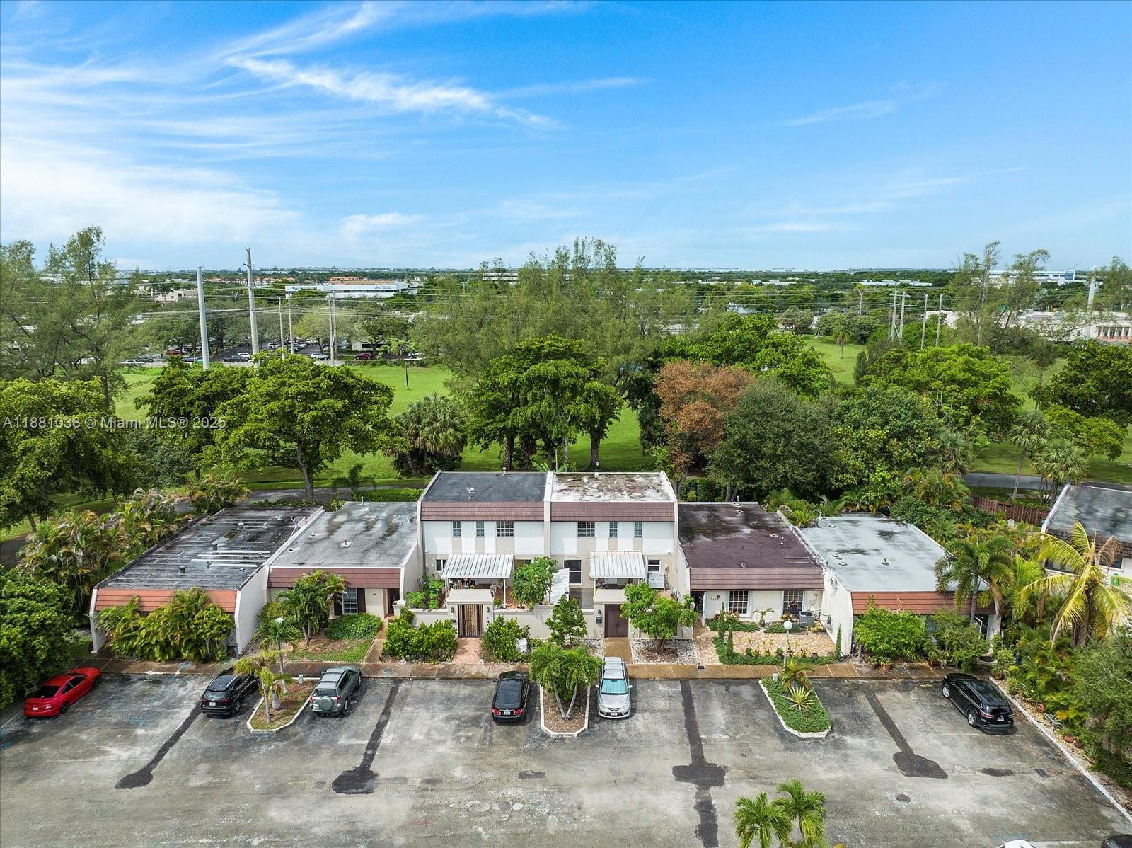 MIAMI LAKES GOLF COURSE V - Residential Lease