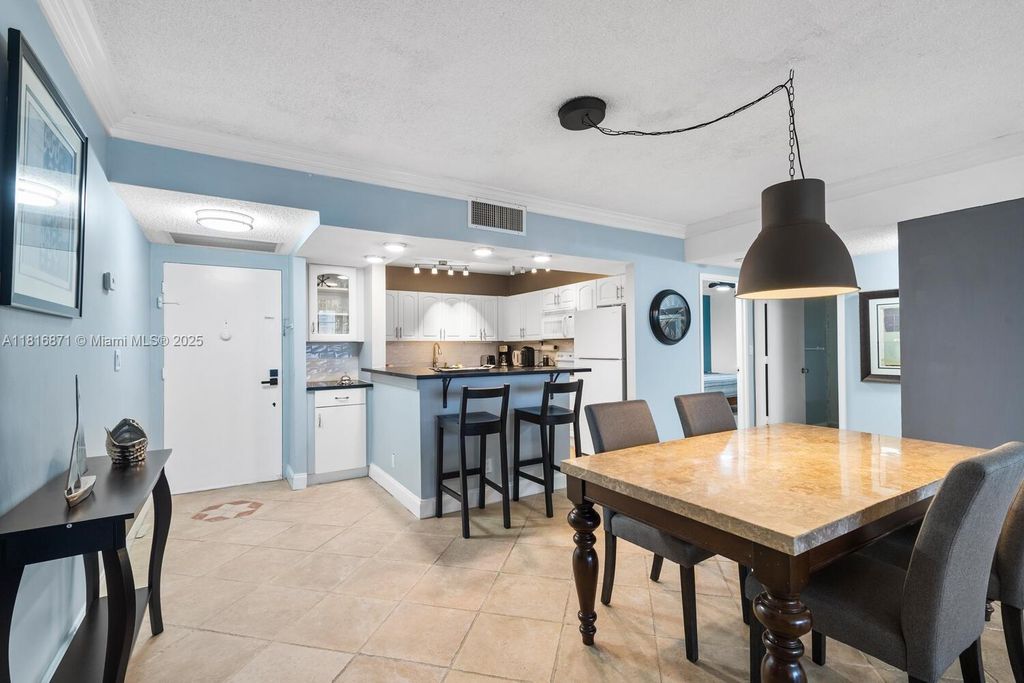 Photo of 3725 S Ocean Dr #1224, Hollywood, FL 33019 (MLS # A11816871)
