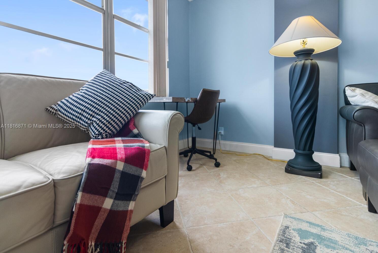 SEA AIR TOWERS CONDO - Residential