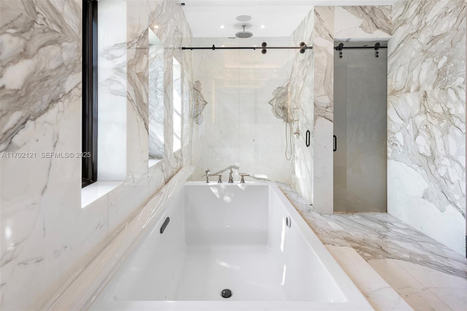 PALM ISLAND - Residential