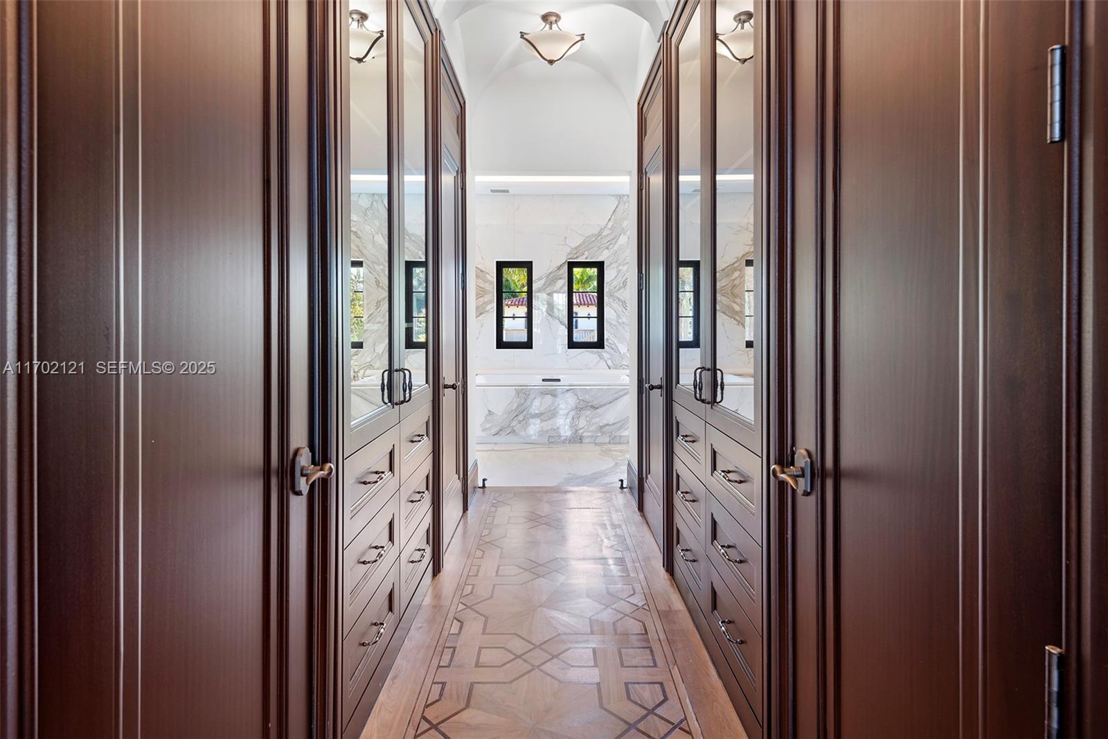 PALM ISLAND - Residential