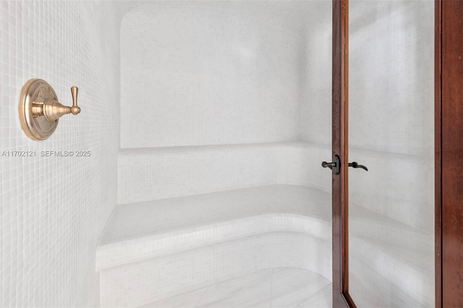 PALM ISLAND - Residential