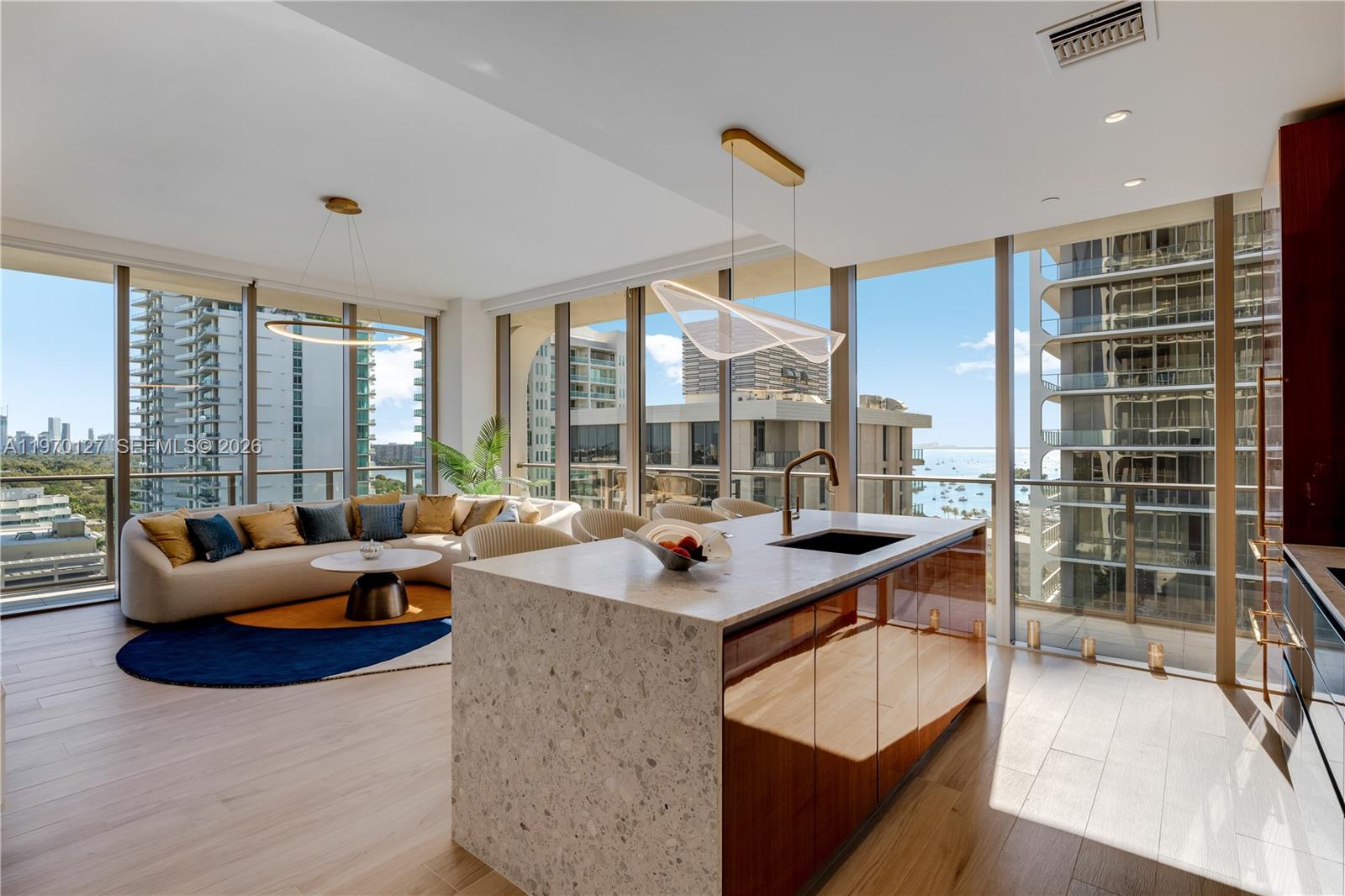 2678 Tigertail Ave 1410