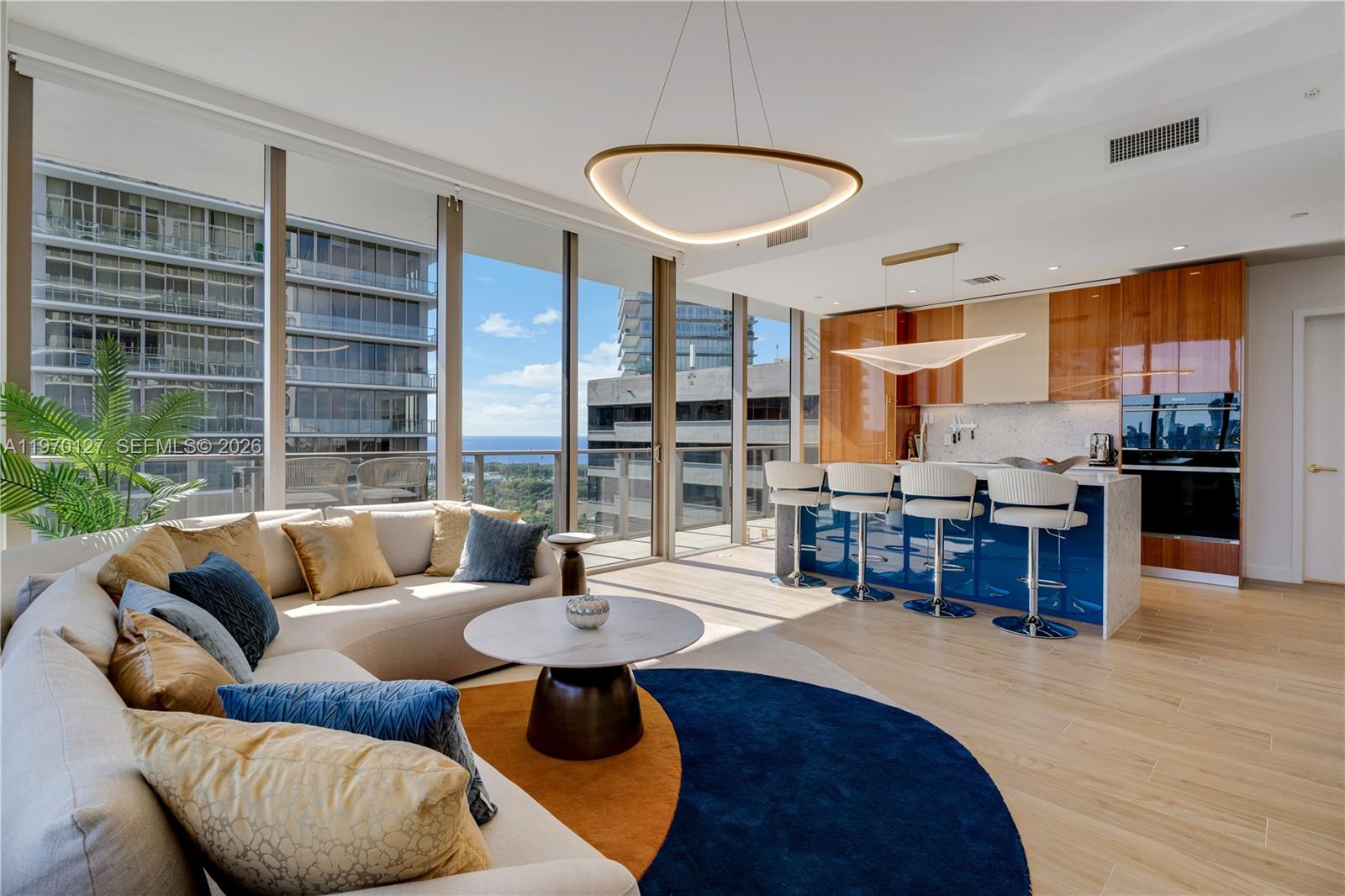 2678 Tigertail Ave 1410