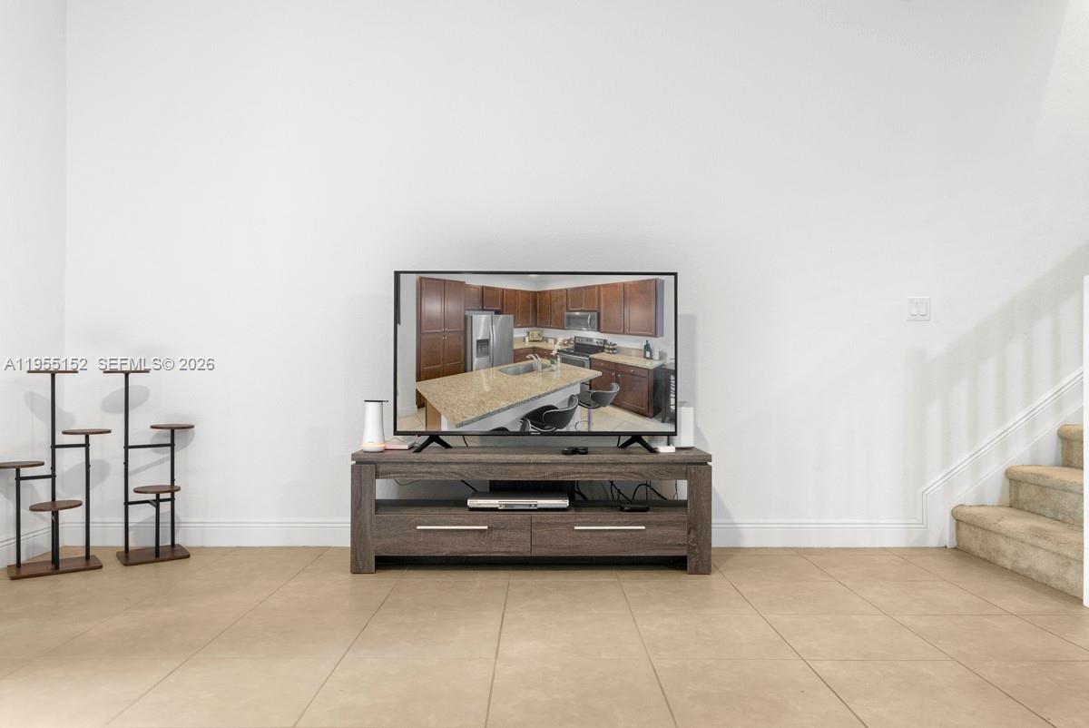 SADDLE BRIDGE - Residential