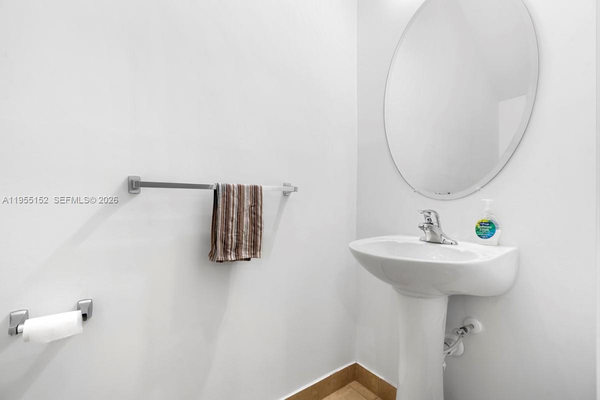 SADDLE BRIDGE - Residential