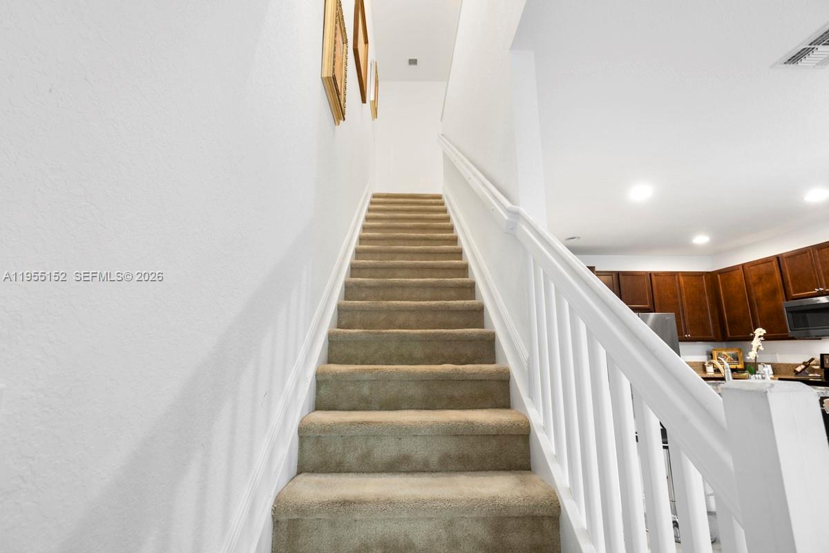 SADDLE BRIDGE - Residential