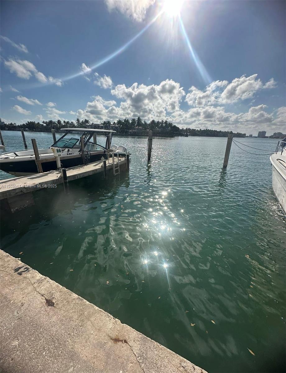 AQUASOL CONDO - Land