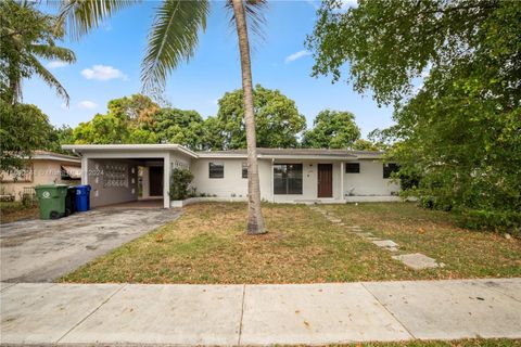 Single Family Residence in Fort Lauderdale FL 1008 Long Island Ave Ave.jpg