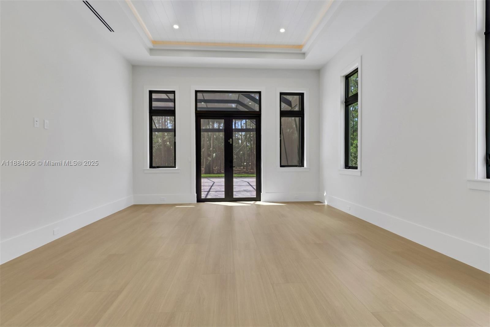 Logan Woods - Residential