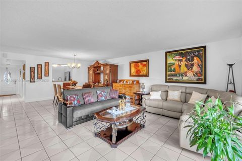 Photo of 150 S Hollybrook Ter #101, Pembroke Pines, FL 33025 (MLS # A11885687)