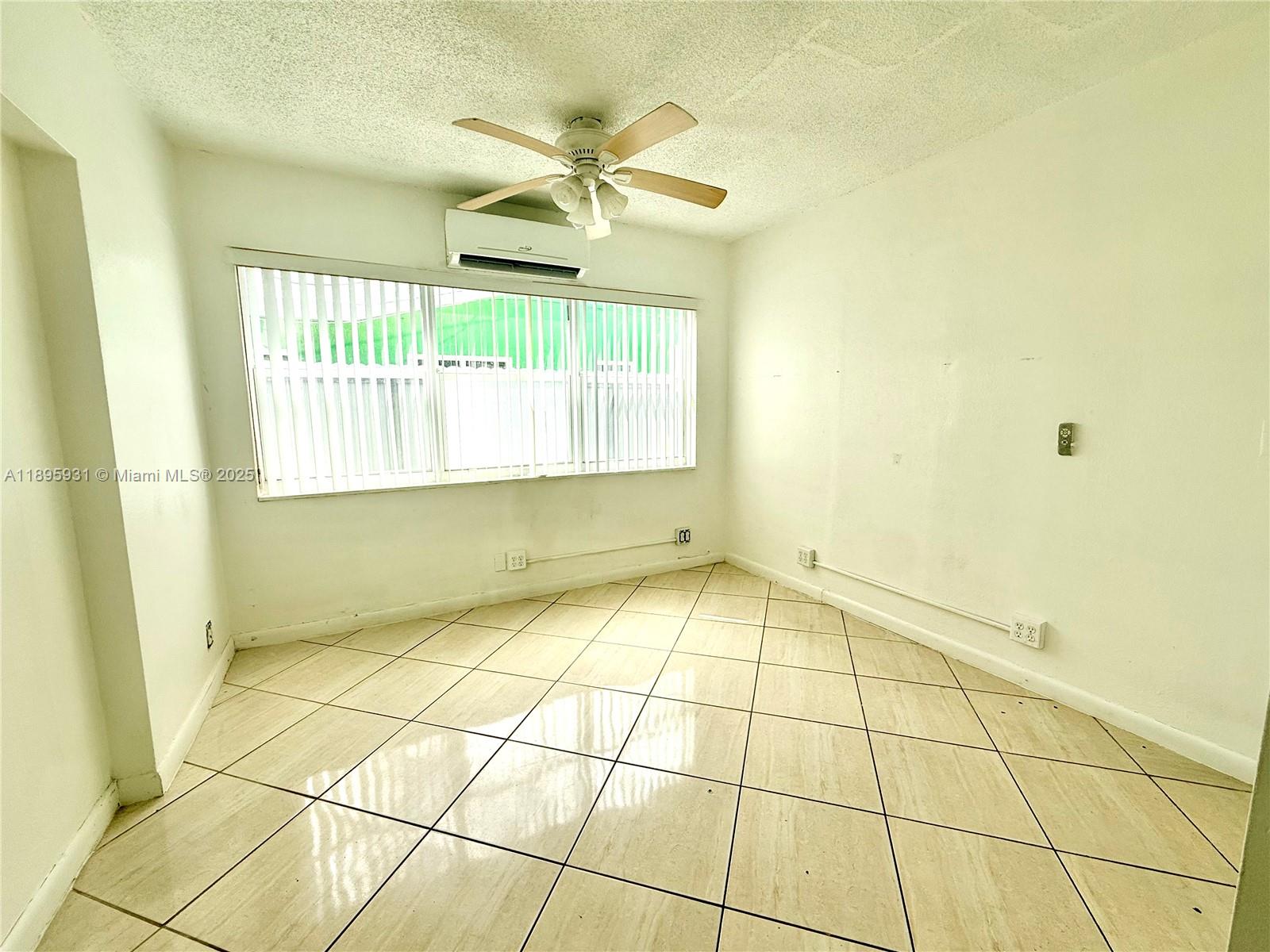 SHERIDAN PARK - Residential Lease
