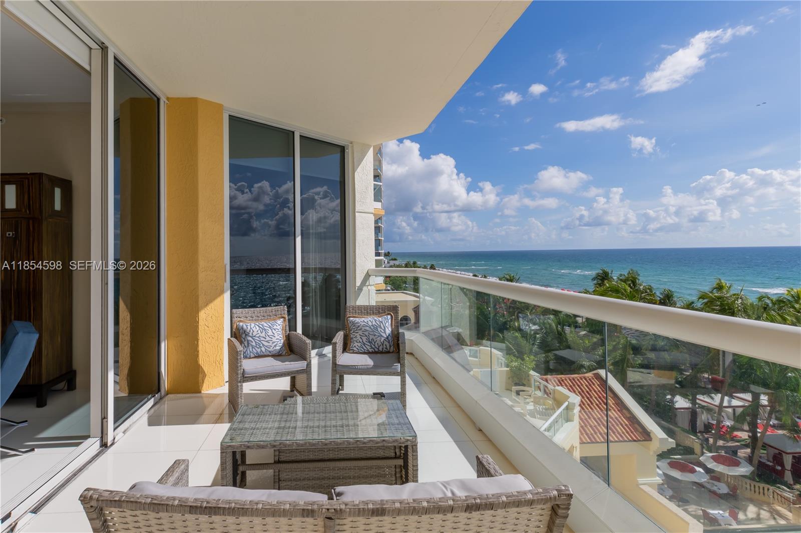 ACQUALINA OCEAN RESIDENCE - Residential